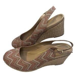 Vionic womens dusty pink chevron Coralina wedge  espadrille sandals size 9.5 W